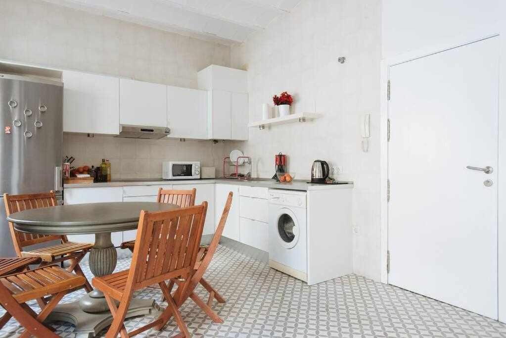 Apartamento Con Parking Jesus Del Gran Poder Sevilla Buitenkant foto