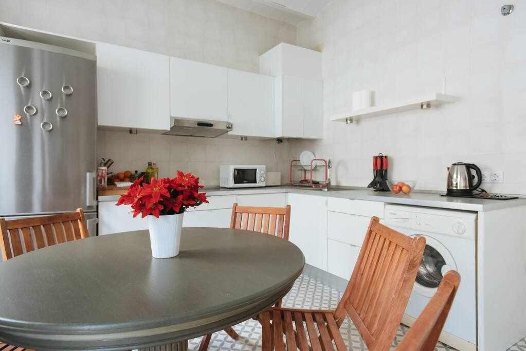 Apartamento Con Parking Jesus Del Gran Poder Sevilla Buitenkant foto
